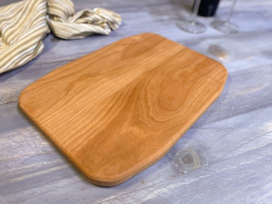 Click to enlarge Simple Cutting Board (Beech)